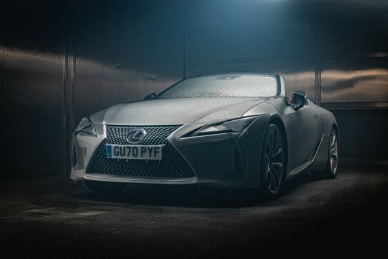 LEXUS LC CONVERTIBLE TESTOWANY W PRZESZYWAJĄCYM MROZIE