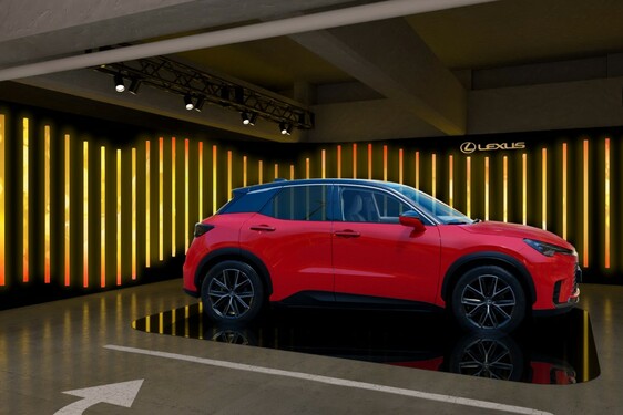 LEXUS UVEDE NOVÉ LBX ZÁŽITKOVÝMI AKCEMI PO EVROPĚ
