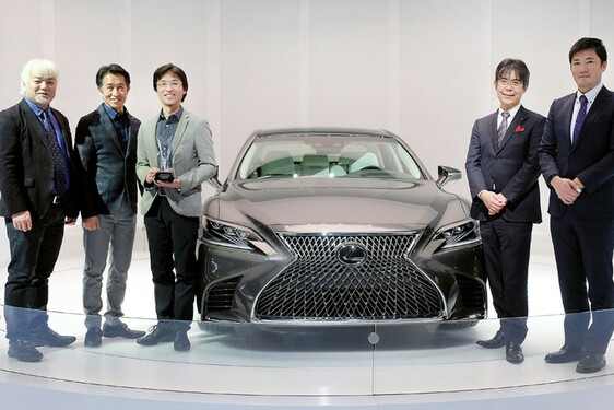 Nowy Lexus LS nagrodzony