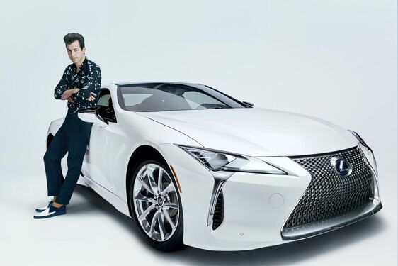 MARK RONSON BUDE SPOLUPRACOVAT S AUTOMOBILKOU LEXUS NA UVEDENÍ NOVÉHO MODELU LC