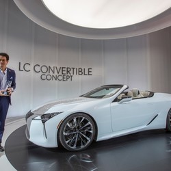 LEXUS LC CONVERTIBLE CONCEPT