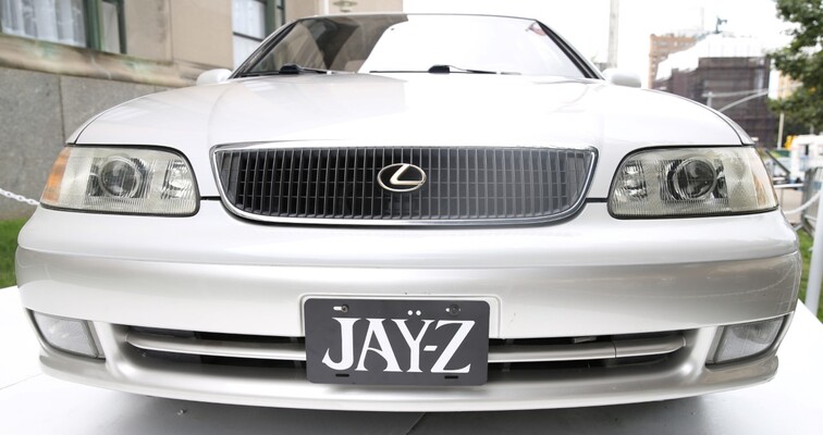 LEGENDARNY LEXUS GS 300 Z 1993 ROKU NA WYSTAWIE W BROOKLYN PUBLIC LIBRARY