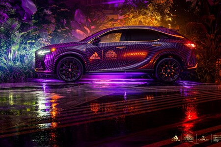 LEXUS RX WEDŁUG ADIDASA. WNĘTRZE STWORZONE DZIĘKI ULTRANOWOCZESNYM TECHNOLOGIOM