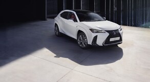 Lexus UX 2023
