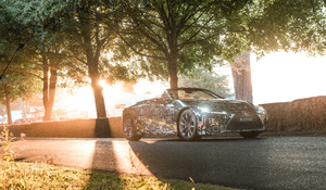 GOODWOODBAN VOLT ELŐSZÖR LÁTHATÓ A LEXUS LC CONVERTIBLE SOROZATGYÁRTOTT VÁLTOZATA