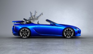 ÍGY KÉSZÜLT A LEXUS LC CONVERTIBLE TÖKÉLETES VÁSZONTETŐJE