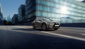 Jön  a Lexus UX Sport 