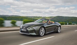 A Lexus LC Convertible a 2021-es év kabriója az Egyesült Királyságban 