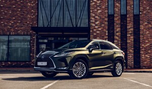 LEXUS RX FINAL EDITION W WYJĄTKOWYM NAJMIE KINTO ONE. UMOWA NA 12 MIESIĘCY I BRAK OPŁATY WSTĘPNEJ