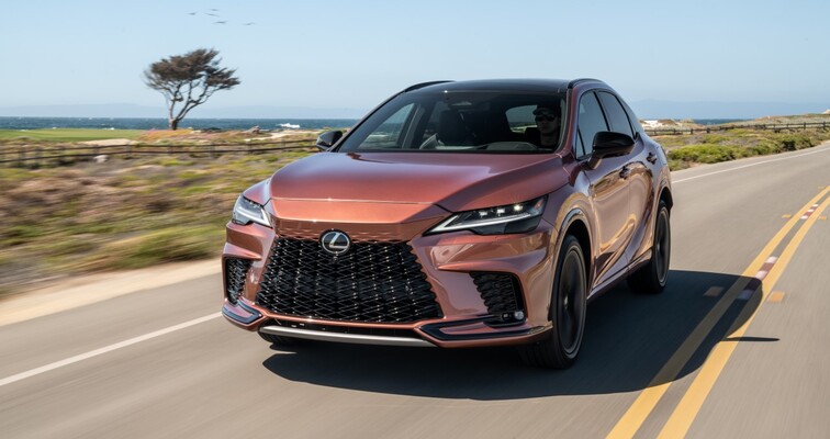Lexus RX 2023