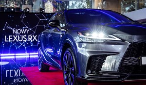 SUKCES PRZEDPREMIEROWYCH POKAZÓW NOWEGO LEXUSA RX. 1000 ZAMÓWIEŃ W MIESIĄC