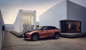 A Lexus formanyelvének 10 éve: az orsó formájú hűtőrácstól az orsó formájú karosszériáig