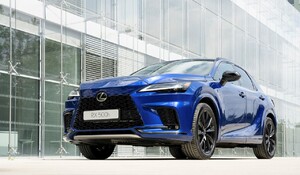 ZCELA NOVÝ LEXUS RX ZÍSKAL PĚT HVĚZD V TESTECH EURO NCAP