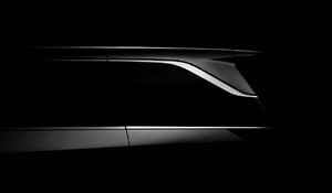 Elődmodell nélküli újdonságot mutat be jövőhéten Shanghajban a Lexus 