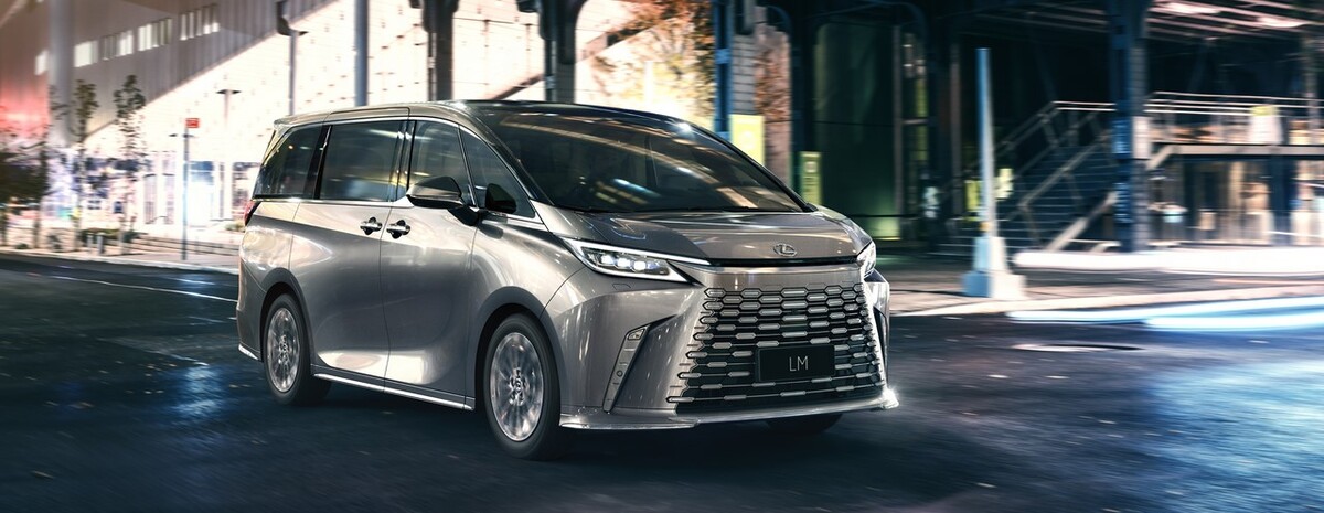  SVETOVÁ PREMIÉRA ÚPLNE NOVÉHO MODELU LEXUS LM