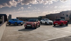 Kifejezetten Európának fejlesztette a vadonatúj LBX kompakt crossovert a Lexus