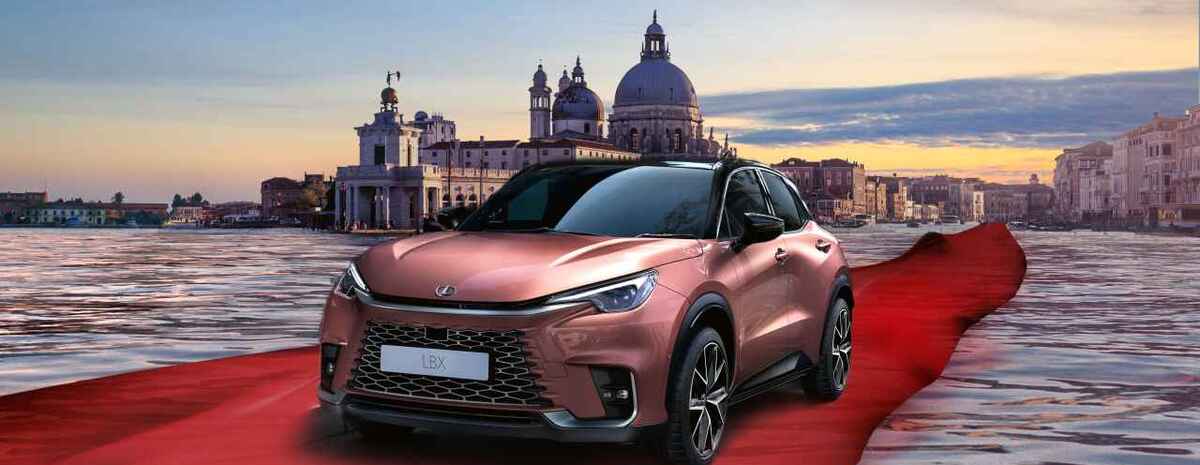 A vadonatúj Lexus LBX főszerepet kap a 80. Velencei Nemzetközi Filmfesztiválon