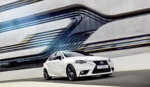 Nowe wersje Lexusa CT i IS