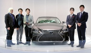 LEXUS LS 500 ZÍSKAL NA AUTOSALÓNE V DETROITE OCENENIE ZA NEJLEPŠÍ DESIGN INTERIÉRU