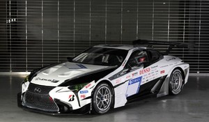 LEXUS LC ABSOLVUJE 24 HODÍN NÜRBURGRINGU ZA TÍM TOYOTA GAZOO RACING