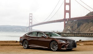 Lexus LS udowodnił swoją klasę. Zwycięstwo w plebiscycie MotoAs