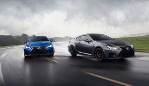  KIFINOMULT NYERSESSÉG: LEXUS RC F TRACK EDITION 
