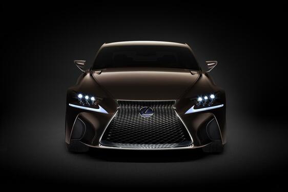 NOWY KONCEPT LEXUSA LF-CC