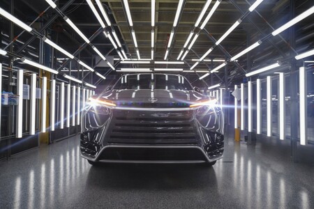 LEXUS ROZPOCZĄŁ PRODUKCJĘ MODELU TX. W FABRYKĘ ZAINWESTOWANO 803 MILIONY DOLARÓW