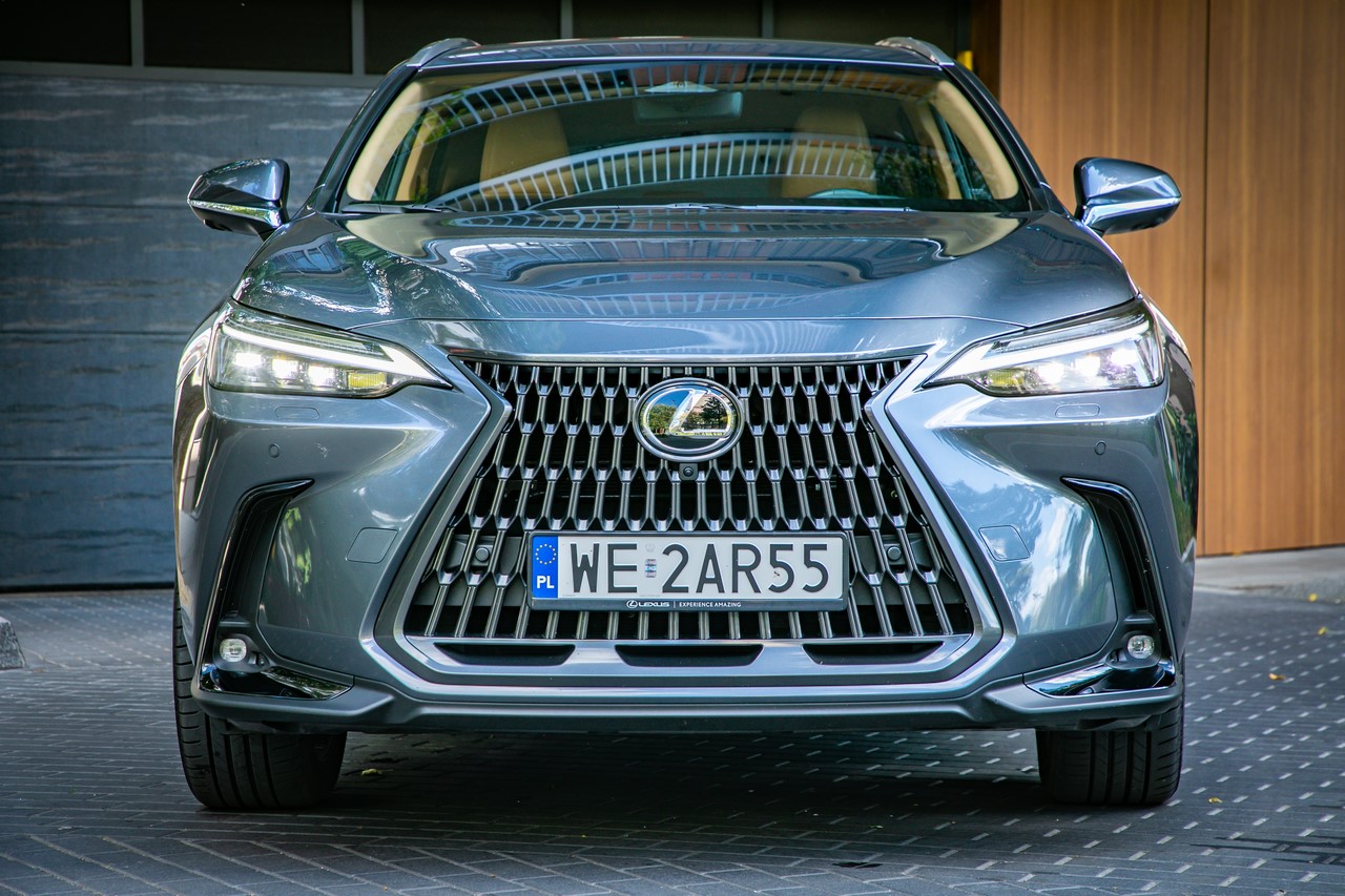 CONSUMER REPORTS POTWIERDZA NIEZAWODNOŚĆ AUT LEXUSA. NAJLEPSZY WYNIK W KLASIE PREMIUM