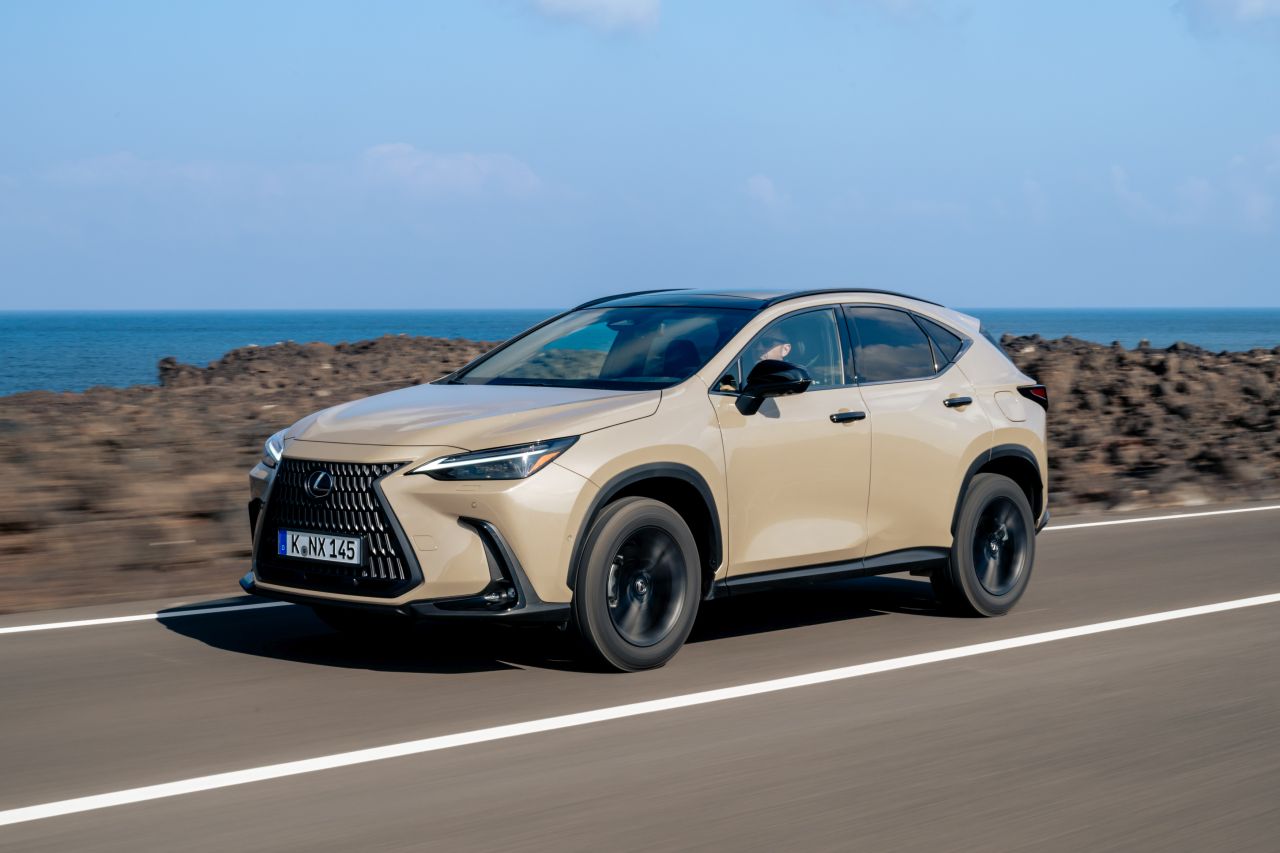 TRZY MILIONY HYBRYDOWYCH LEXUSÓW W NIESPEŁNA 20 LAT OD DEBIUTU NAPĘDU