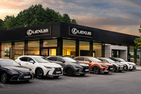 NOWY SALON LEXUSA W PŁOCKU. TO JUŻ 23. PRZEDSTAWICIELSTWO MARKI W POLSCE