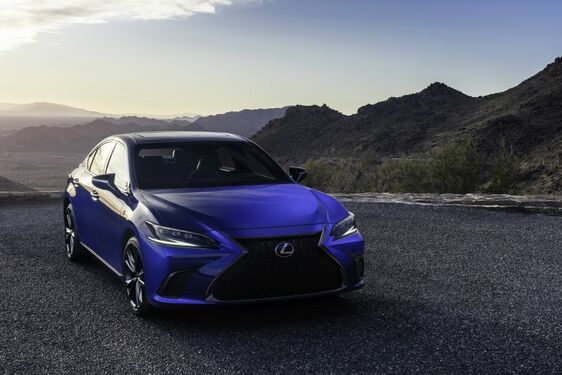 Lexus ES 2021
