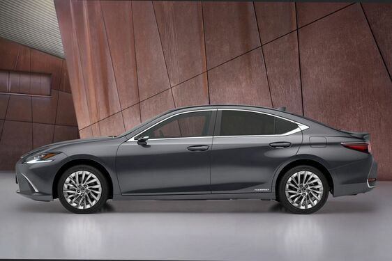 Lexus ES 2021