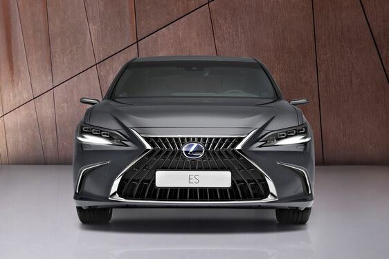 Lexus ES 2021