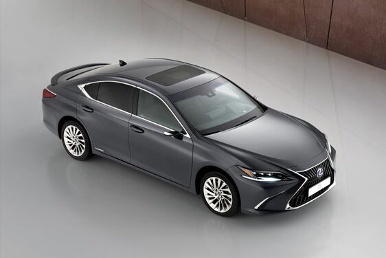 Lexus ES 2021
