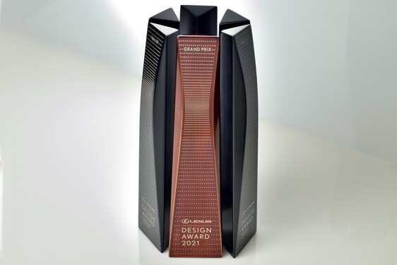 PRZENOŚNY DESTYLATOR SŁONECZNY HENRY’EGO GLOGAU ZDOBYŁ NAGRODĘ GRAND PRIX LEXUS DESIGN AWARD 2021