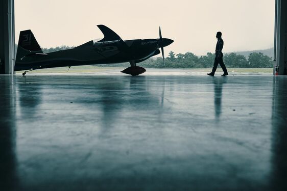 Lexus z pilotem Yoshihide Muroyą tworzą zespół w serii wyścigów lotniczych The Air Race