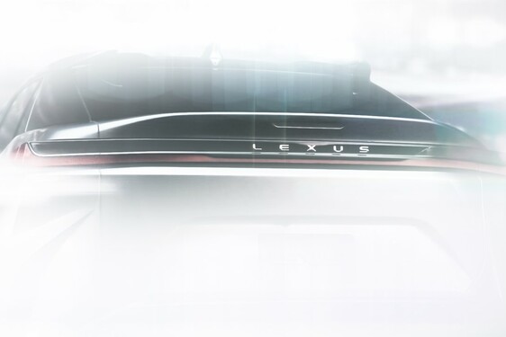 LEXUS PREZENTUJE TEASER NOWEGO ELEKTRYCZNEGO MODELU RZ