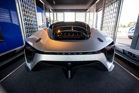 LEXUS ELECTRIFIED SPORT CONCEPT ZAPREZENTOWANY PODCZAS GOODWOOD FESTIVAL OF SPEED