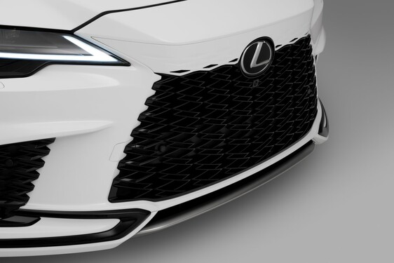 RX 500H F SPORT WHITE IN STUDIO 2022