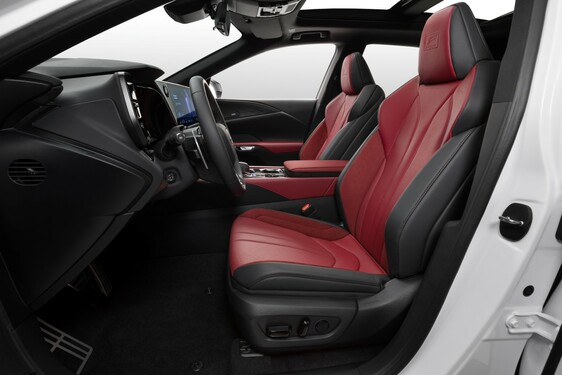 RX 2023 Interior