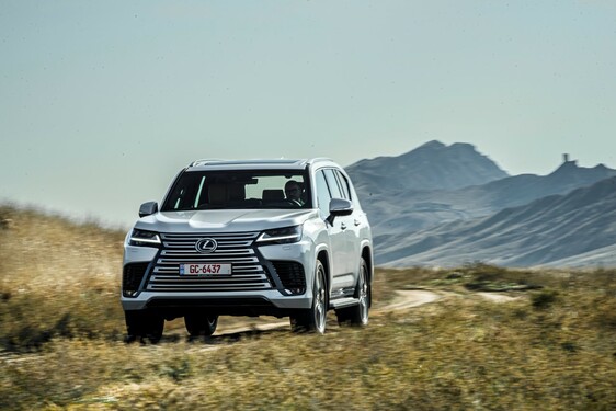 LEXUS SPRZEDAŁ JUŻ PONAD 6 MILIONÓW SUV-ÓW NA ŚWIECIE