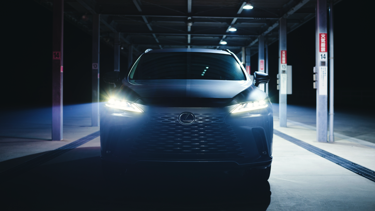 NOWY LEXUS RX ZDOBYŁ MAKSYMALNE 5 GWIAZDEK W TESTACH BEZPIECZEŃSTWA EURO NCAP