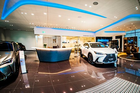 LEXUS ROZWIJA SIEĆ DEALERSKĄ W POLSCE. W 2022 ROKU MA JUŻ 16 OBIEKTÓW