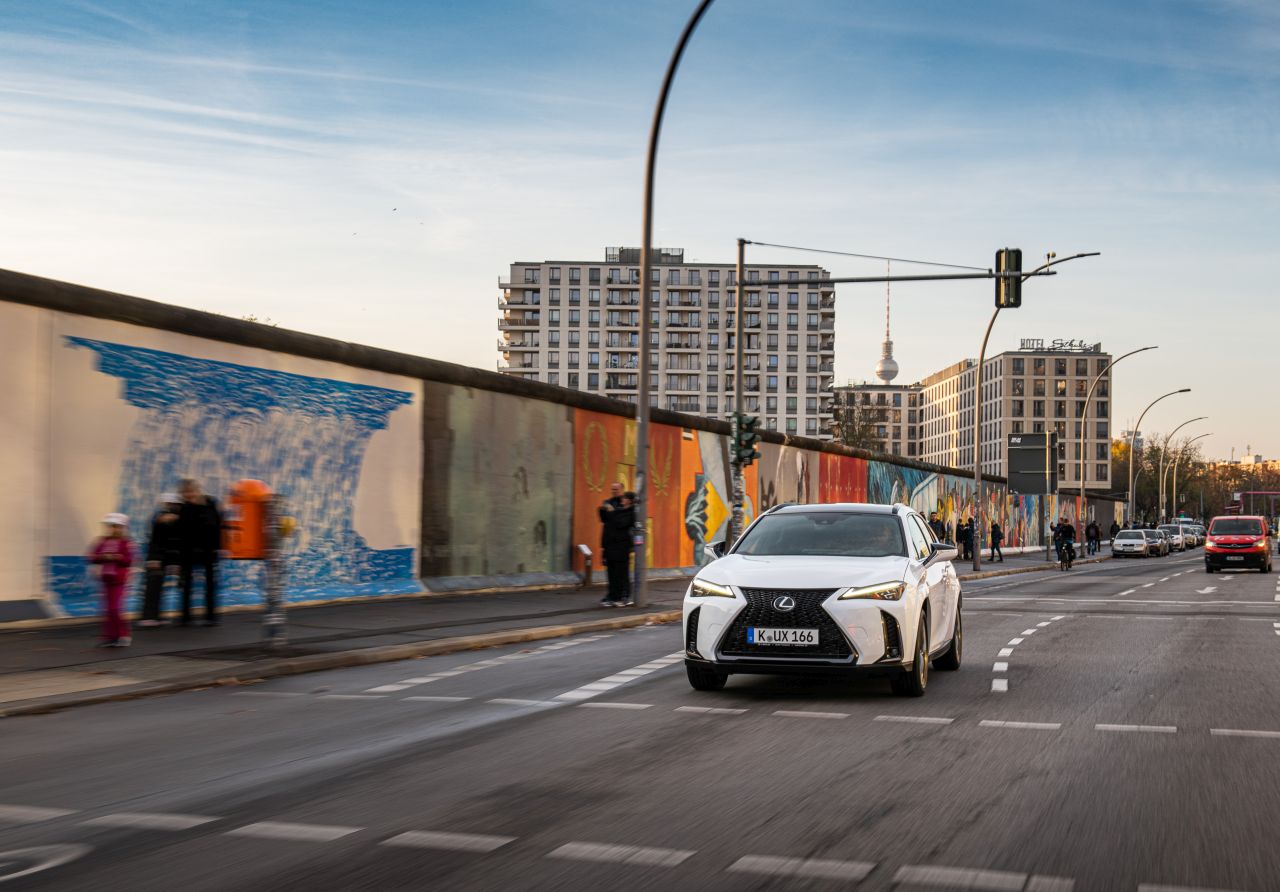 REKORDOWA SPRZEDAŻ LEXUSA W POLSCE W 2022 ROKU