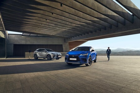 WYJĄTKOWE WŁAŚCIWOŚCI JEZDNE LEXUSA RX 500h 