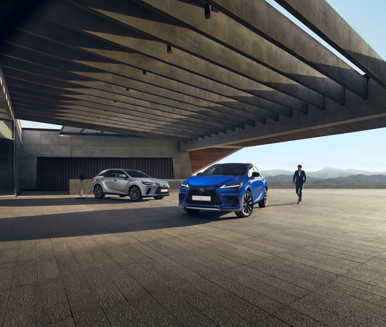 WYJĄTKOWE WŁAŚCIWOŚCI JEZDNE LEXUSA RX 500h