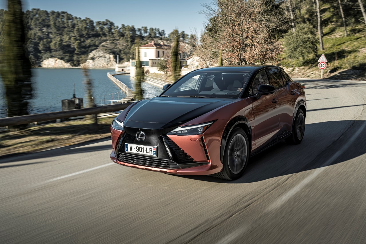 AETHER NOWYM LAKIEREM W GAMIE LEXUSA. ZADEBIUTUJE W MODELU RZ