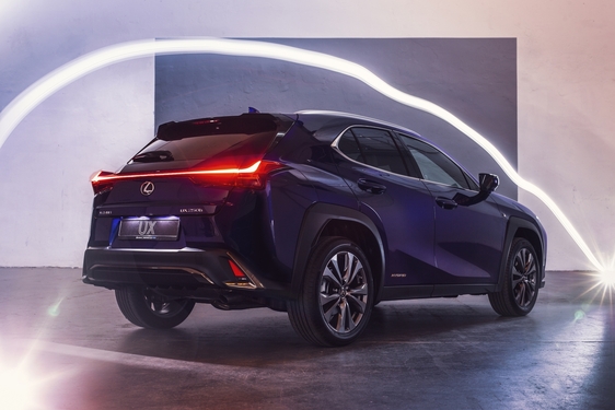 Lexus UX 2018