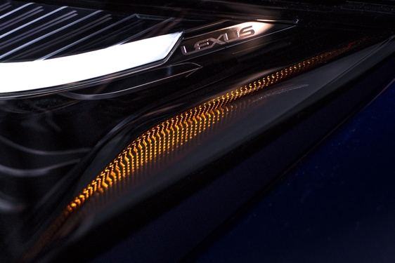 Lexus UX 2018
